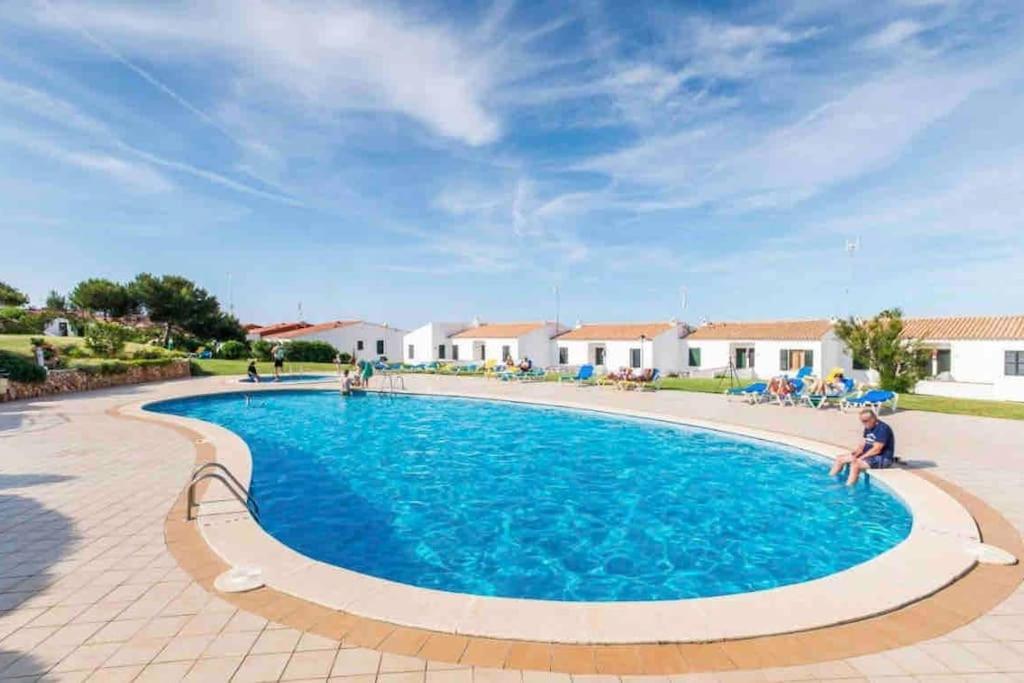 Lovely Hideaway With Pool And White Sand Beach Arenal d'en Castell Extérieur photo