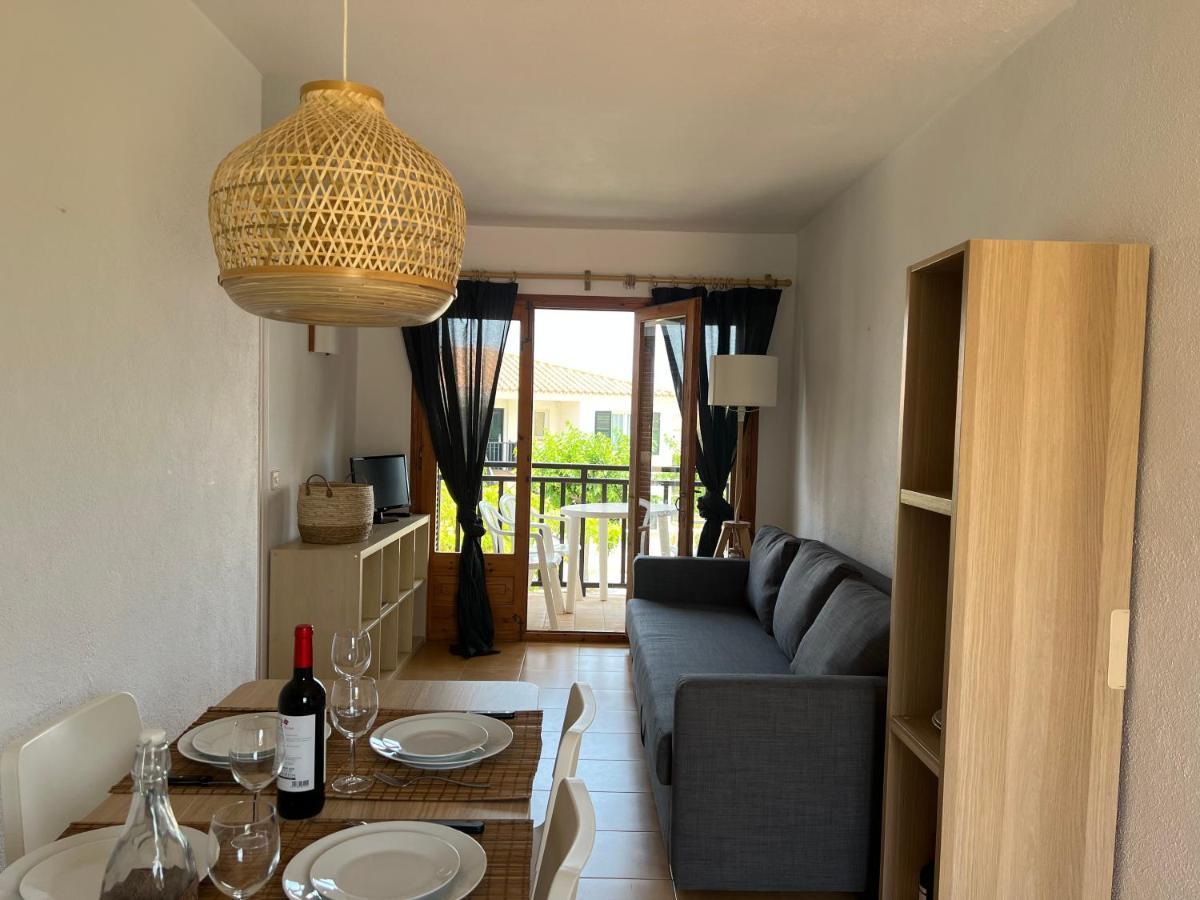 Lovely Hideaway With Pool And White Sand Beach Arenal d'en Castell Extérieur photo