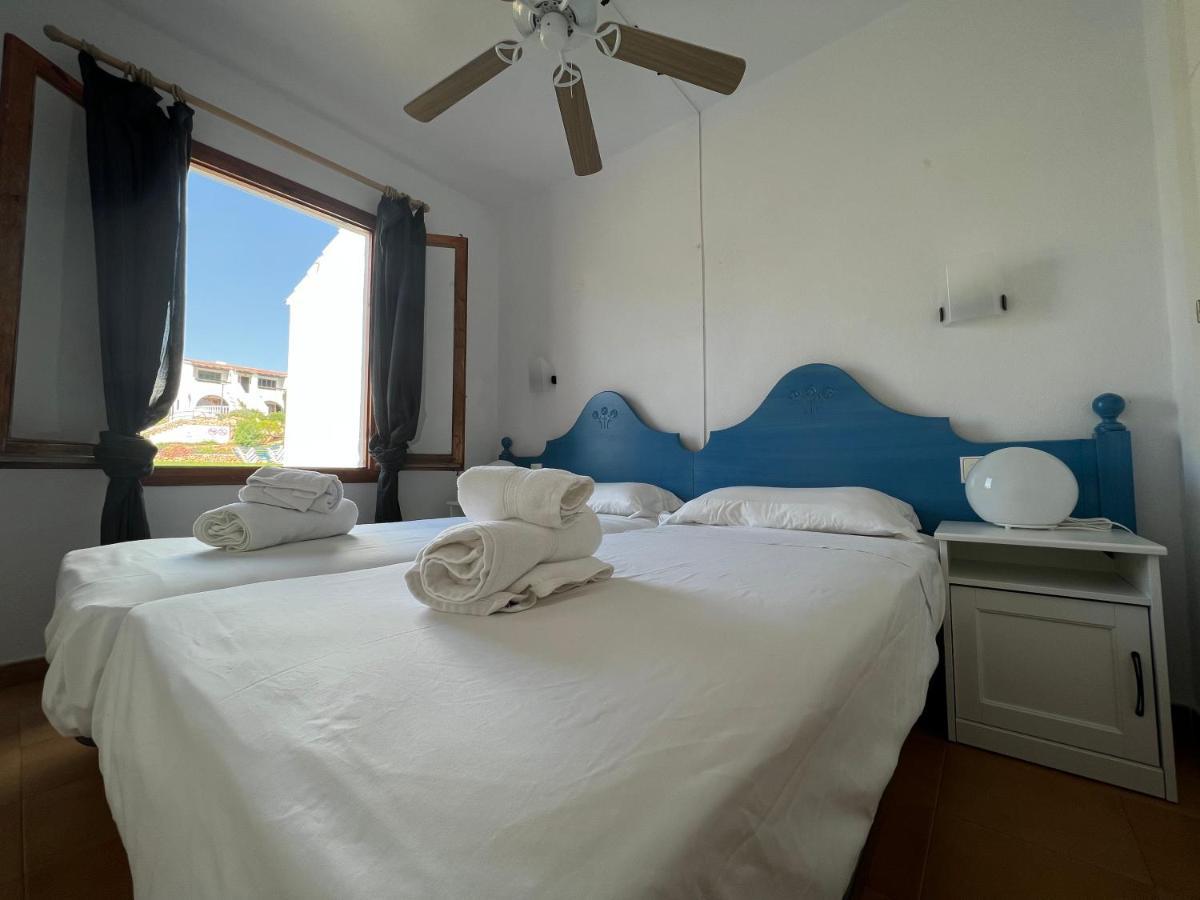 Lovely Hideaway With Pool And White Sand Beach Arenal d'en Castell Extérieur photo